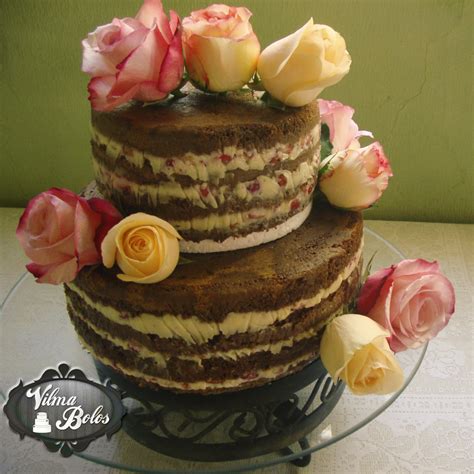 Bolos E Docinhos Para Uberl Ndia E Regi O Naked Cake Decorado Rosas