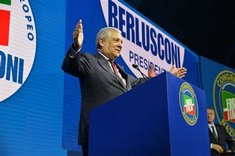 Booble News Forza Italia Antonio Tajani Primo Segretario Nell Era