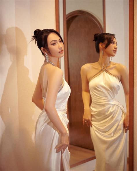 Ng I P C Mau Tho T M C Hot Girl I Di N Nh L Y Ch Ng Ngay Khi M I Tu I