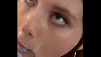 Hermosa Facial Ella Sigue Chupando XVIDEOS