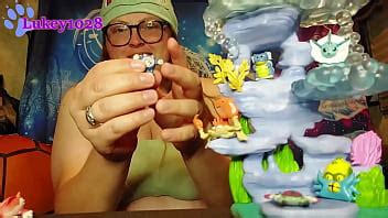 Giantess Squirtle Defeats Other Pokemon With Boobs XVIDEOS