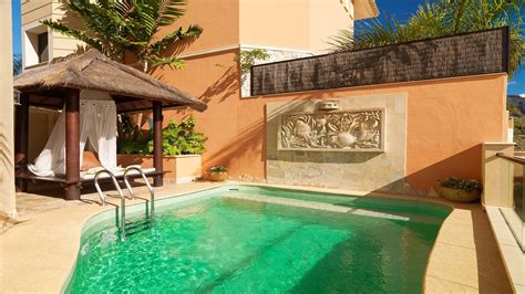 Royal Garden Villas 2 Bedroom Luxury Villa In Tenerife