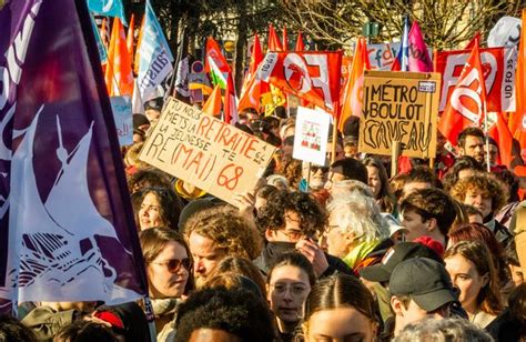 Mobilisation Contre La Réforme Des Retraites Moins De Perturbations