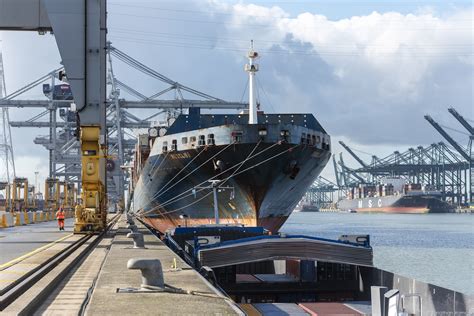 container terminal