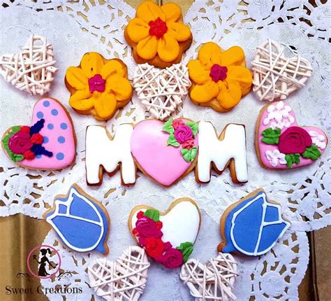 30 Lovely Mothers Day Cookie Decoration Ideas