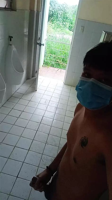 Rentaboy Outdoors Sessions The Public Toilet Gay Porn Feat Krakentwink By Faphouse Xhamster