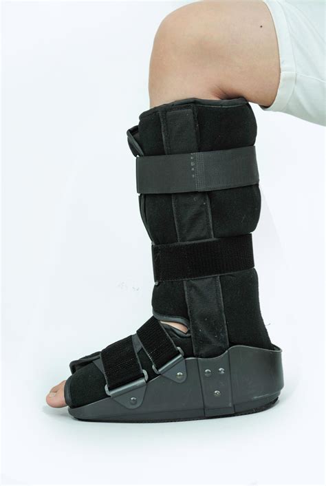 High Quality Fracture Fixation Ankle&Foot Walker with Gasbag - Cervical