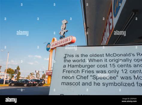 Iconic Mcdonald S Sign At Oldest Restaurant In The World Los Angeles