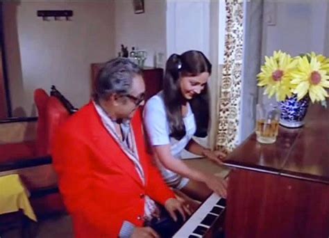 Classic Revisited Basu Chatterjee S 1982 Sex Comedy Shaukeen Rediff Movies