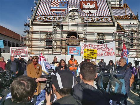 Ngo Spasimo Otok Ilovik Dojmovi S Prosvjeda U Zagrebu Panopticum