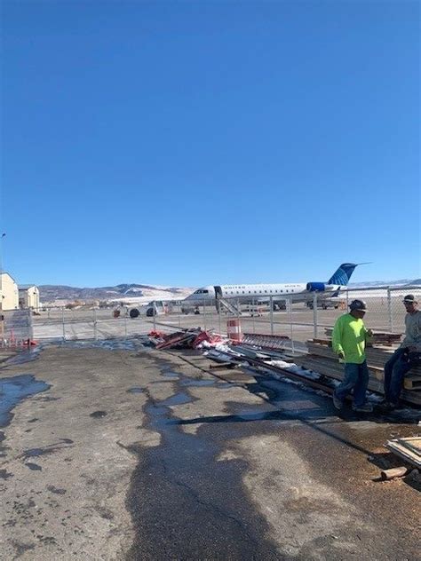 Yampa Valley Regional Airport - 579 Construction