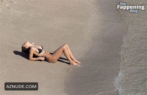 Alexis Ren Sexy Shows Off Her Amazing Figure Wearing A Hot Black Bikini At The Beach In St