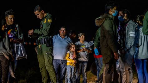 July Border Arrests Decrease But Expected To Total A Record 2 Million