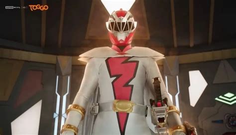 Dino Fury Proves How Cosmic Fury Suits Gonna Be And New Morpher Fandom