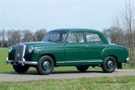 Mercedes Benz 180 W120 Ponton 1958 Details