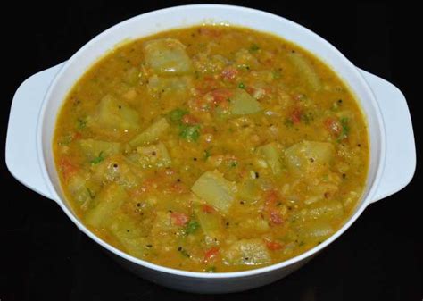 How To Make Bottle Gourd Curry Delishably