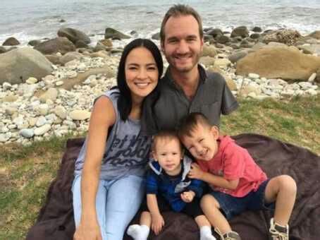 Biography Of Nick Vujicic | Believers Portal