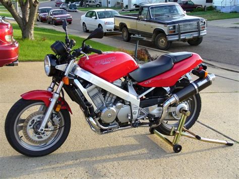 1988 Honda NTV650 Revere Moto ZombDrive