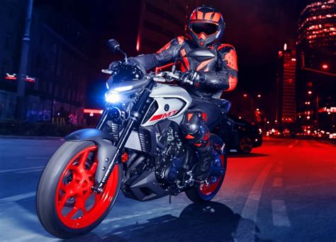 Meg Jult A Yamaha Legkisebb Naked Je Aut Motor