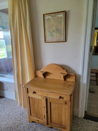 Item Up For Bidding At Auction Gay Estate Auction In Savannah Ny