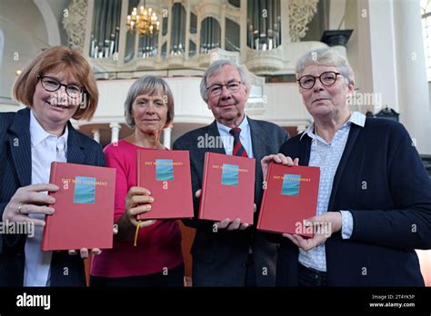 Die Evangelisch Reformierte Kirche Hat Eine Aktuelle Uebersetzung Des