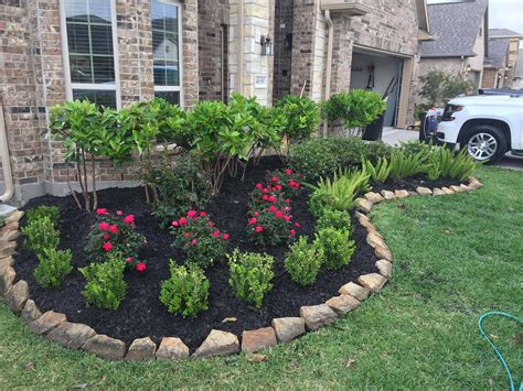 18 Garden Front Yard Flower Bed Ideas To Try This Year Sharonsable