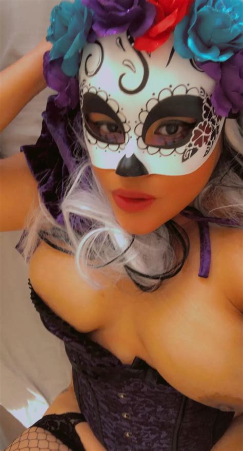 It S Not Cheating If I Wear A Mask Right Nudes Cheatingwives NUDE PICS ORG