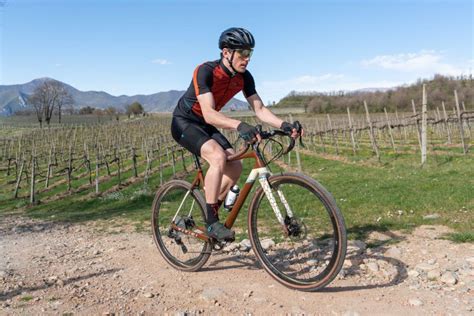 UYN Naked Scarpa Per Gravel Senza Cuciture Ultra Traspirante