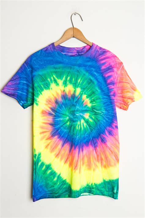 Радужная одежда - 82 фото