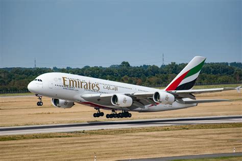 13 Facts About Emirates - Facts.net