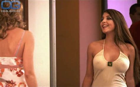 Arzu Bazman Nude Pictures Onlyfans Leaks Playboy Photos Sex Scene Uncensored