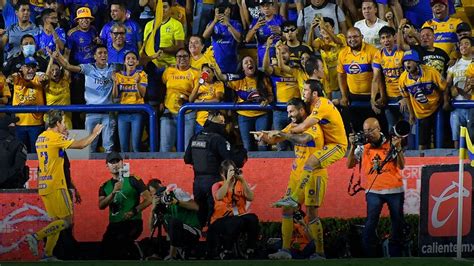 Tigres Humilla Al Atlas Vence 2 0 Y Le Pelea Liderato A Rayados