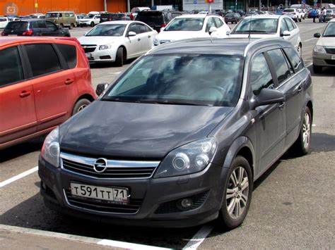 Photos Opel Astra Russia