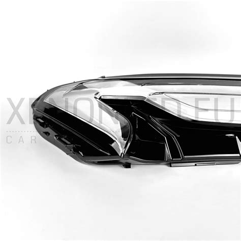 Ford Fusion Mondeo (2023–) Upper Headlight Lens Cover Right