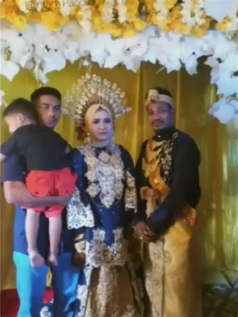 Viral Video Pria Hadiri Pernikahan Mantan Istri Sambil Gendong Anaknya