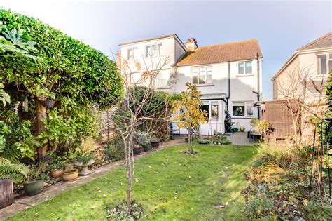 Rosslyn Road – Hanover Homes