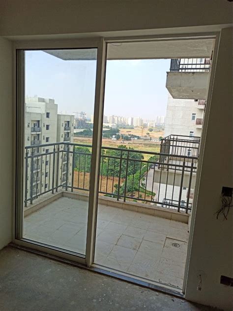 Lesso Sliding Upvc Glass Window At Rs 500 Square Feet In Greater Noida