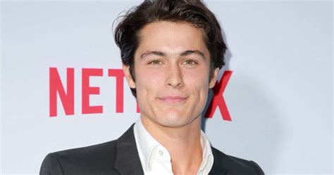 wolfgang novogratz net worth