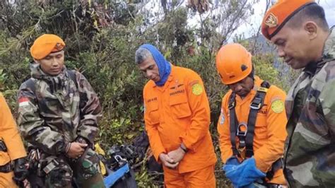 Lokasi Kecelakaan Pesawat Di Papua Sering Berkabut Dan Sulit Dijangkau