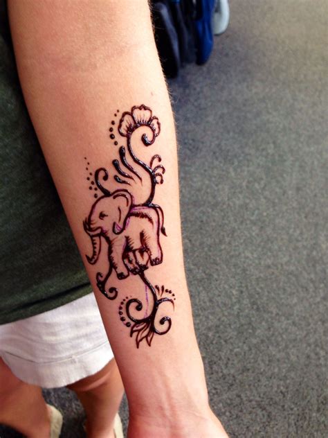 cute animal design mehndi 1