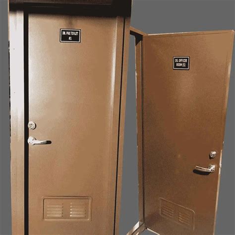 Pintu Toilet Aluminium Kapal Dua Sahabat Group