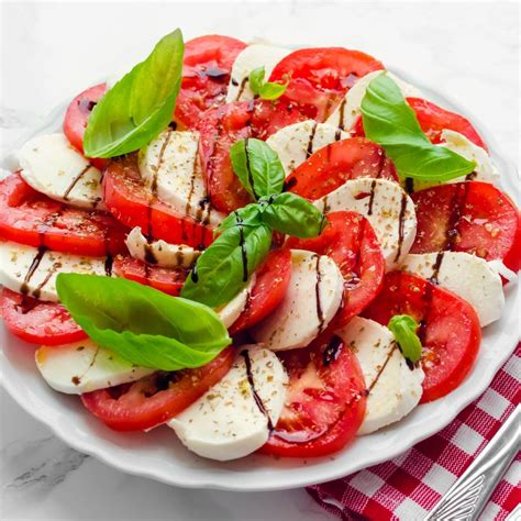 Caprese Salad Recipe Insanely Good