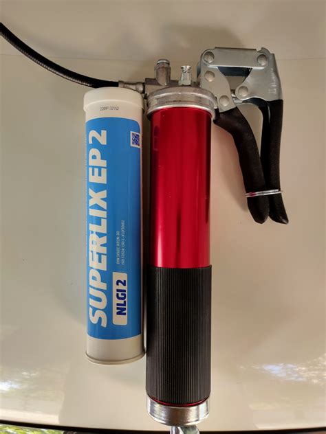 Шприцевание крестовин и шлицевых карданов. — Toyota Land Cruiser Prado ...