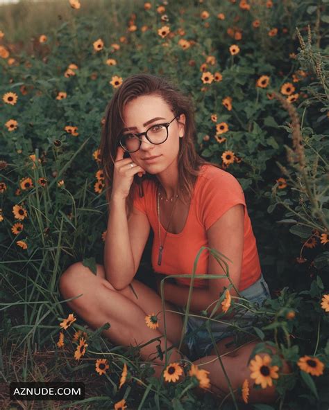 Emily Wills Nude And Sexy In Revealing Outfits Aznude