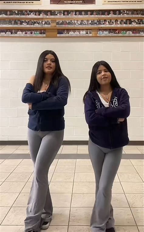 Pin By Lena Mendoza On Outfits Latina Outfits Latina Fashion Outfits Cute Simple Outfits