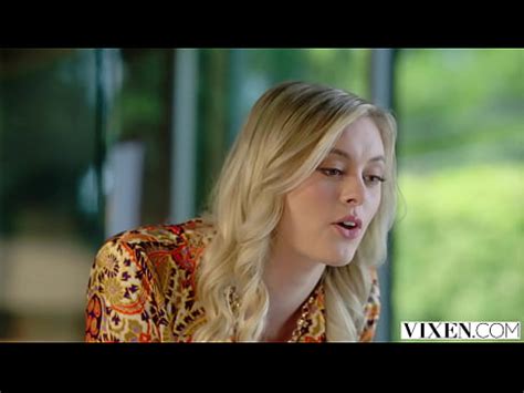 VIXEN La Rubia Malcriada Amber Moore Monta La Polla Gruesa De Su Jefe XVIDEOS