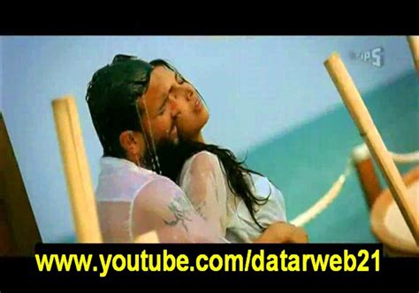 Race 2 Deepika Padukone Saif Ali Khan Hot Kissing Video YouTube