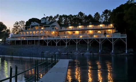 Mountain Harbor Inn Resort On The Lake in - Dandridge, TN | Groupon ...