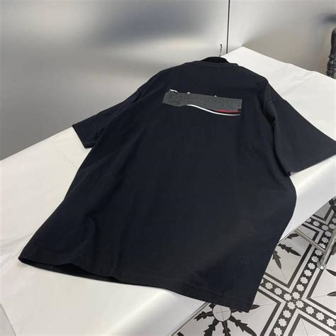 Чёрная футболка баленсиага balenciaga оверсайз 2023 — цена 4100 грн в ...