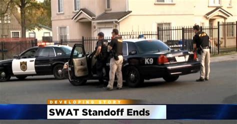 South Sacramento Swat Standoff Ends Without Suspects Capture Cbs